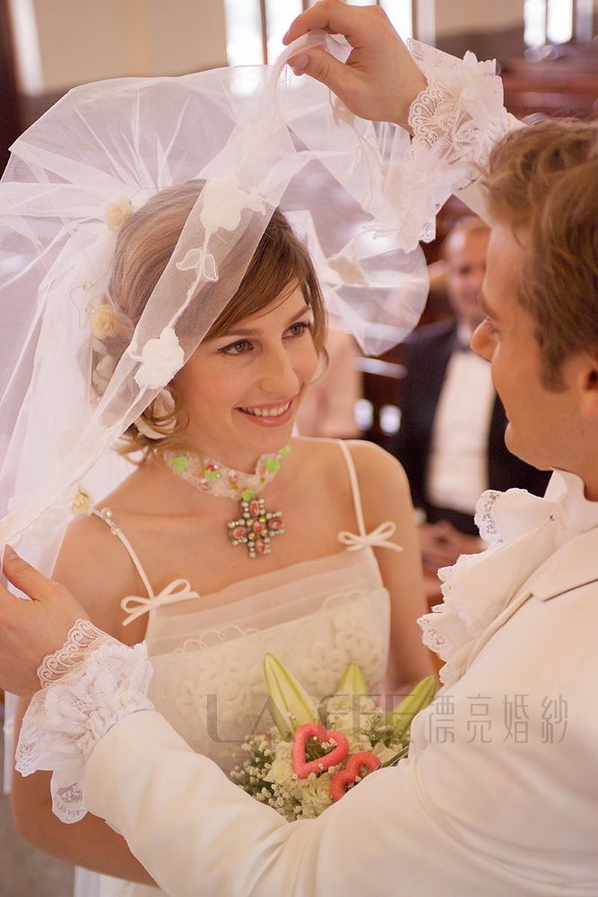 訂結婚一起辦好嗎?優缺點大解析(圖1) 訂結婚一起辦好嗎?優缺點大解析(圖1)